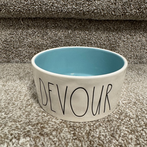 Rae Dunn by Magenta DEVOUR Pet Cat Dog Dish Bowl Blue Interior - Picture 1 of 8